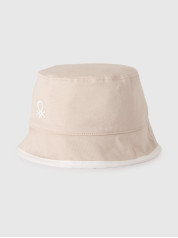 Benetton dečija kapa 