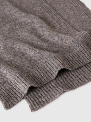 Benetton ženski pleteni šal 