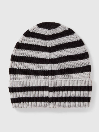 Benetton dečija pletena kapa 