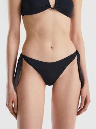 Benetton ženski kupaći kostim-donji deo 