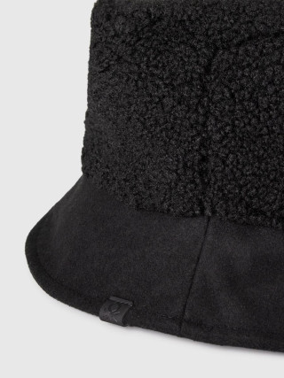 Benetton ženska kapa 