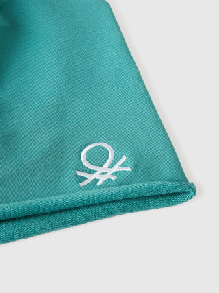 Benetton dečija kapa 