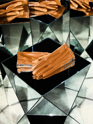 Sisley ženske rukavice 