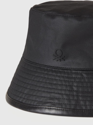 Benetton muška kapa 