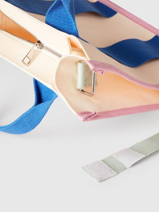 Benetton dečija torba 