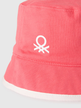 Benetton dečija kapa 