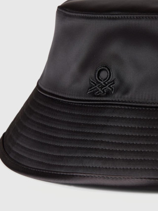 Benetton ženska kapa 