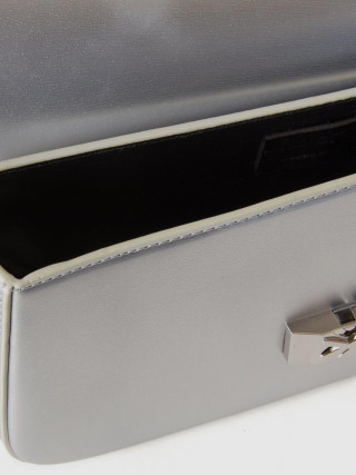 Benetton ženska torba 