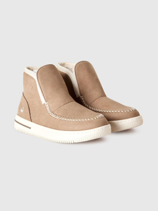 Benetton dečije kratke čizmice 