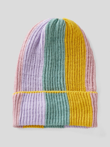 Benetton dečija kapa 