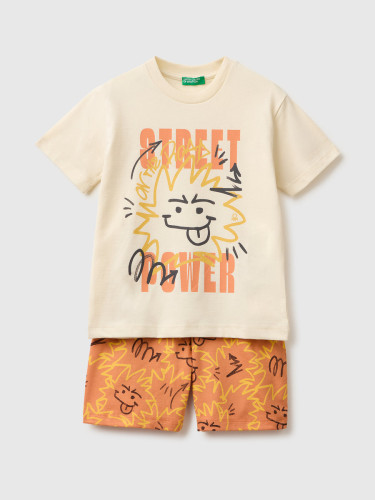 Benetton dečiji komplet šorts + majica kr 