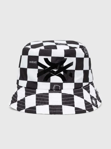 Benetton dečija kapa 