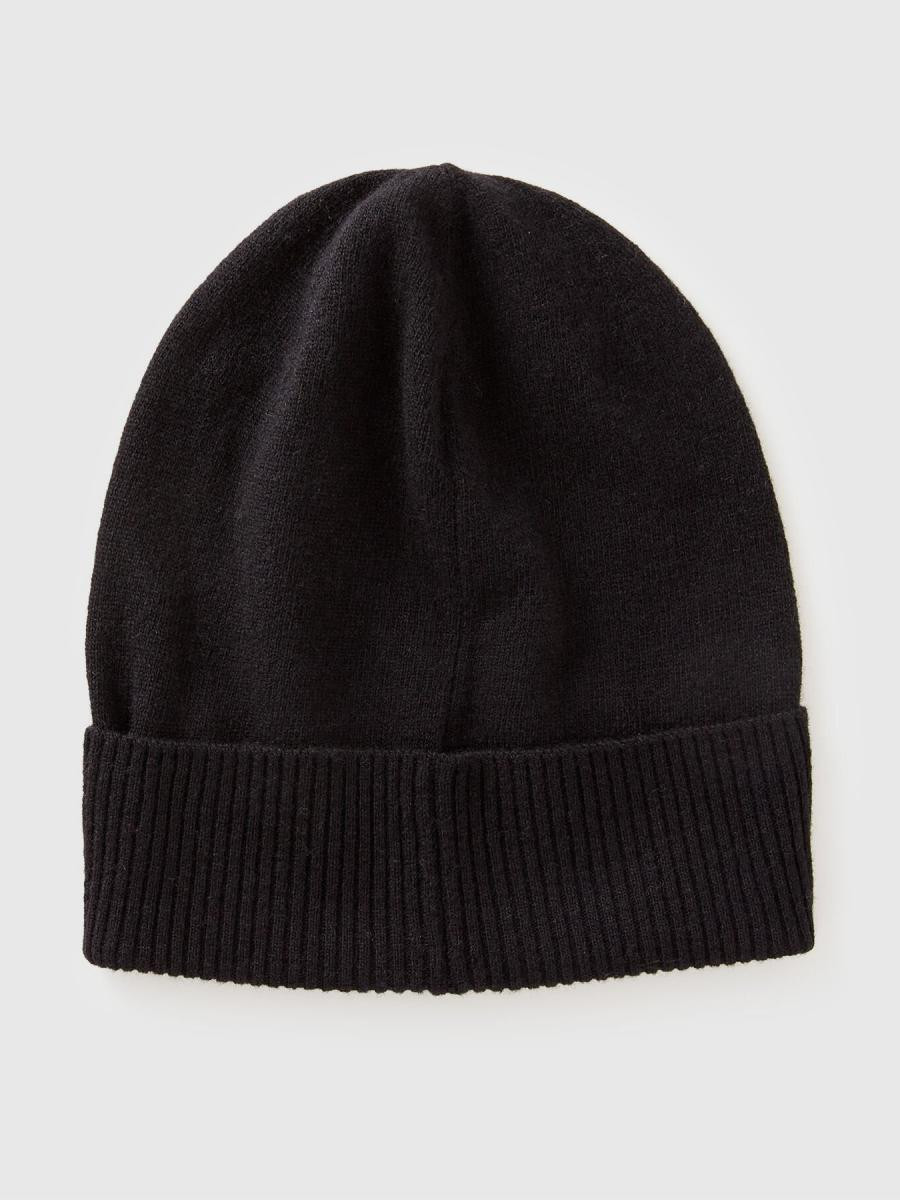 Benetton ženska kapa 