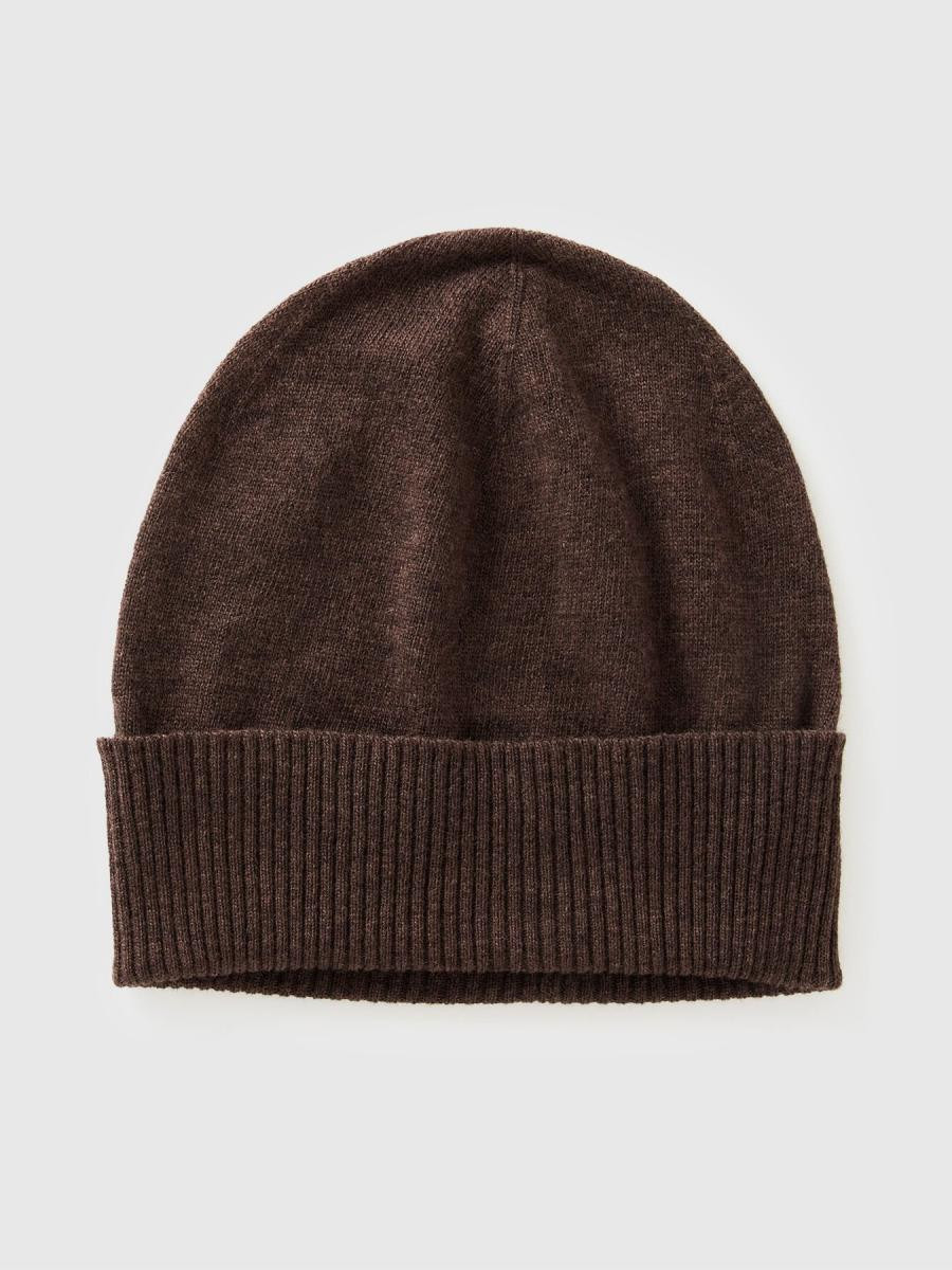 Benetton ženska kapa 