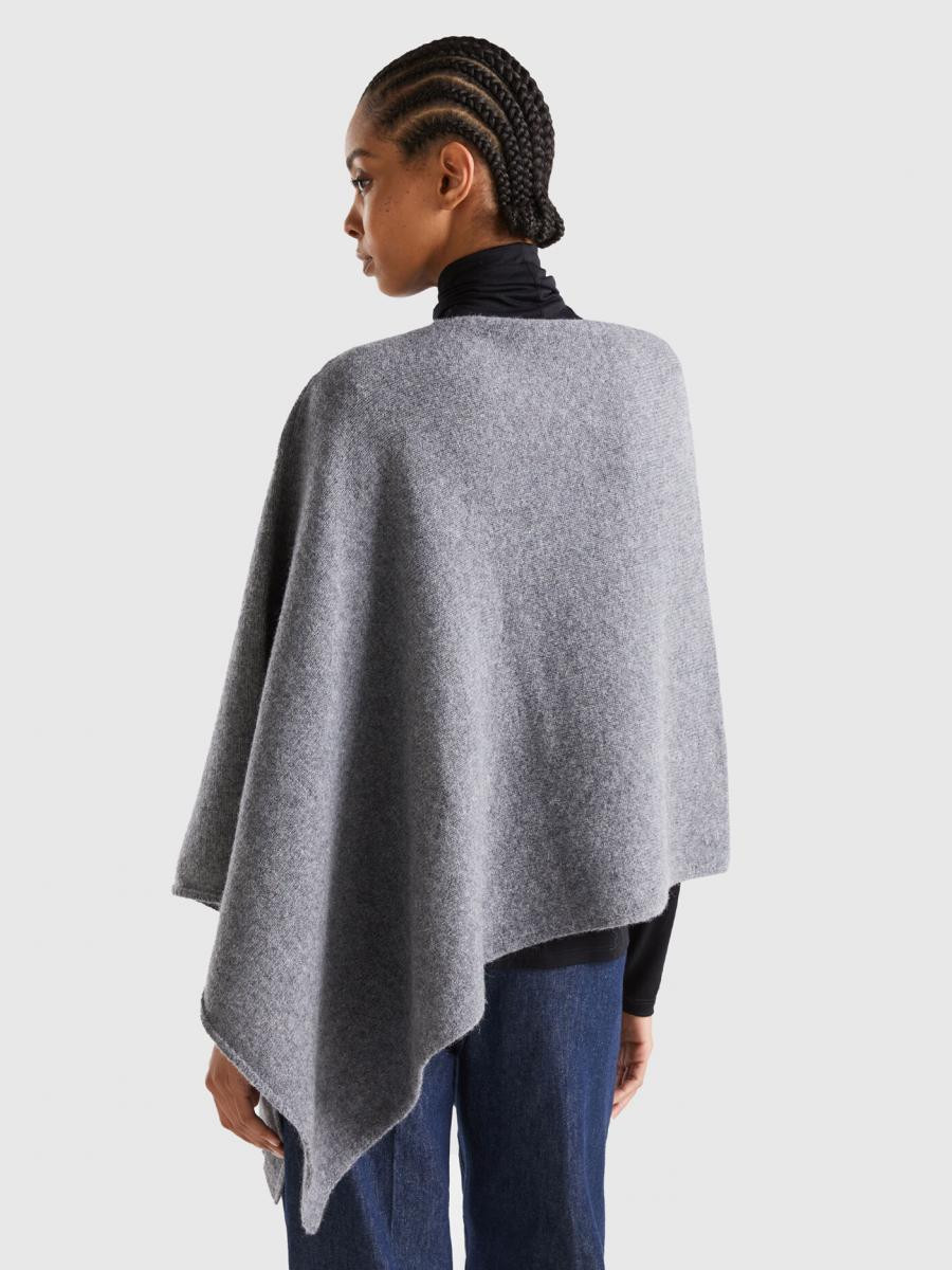 Benetton ženski pončo 