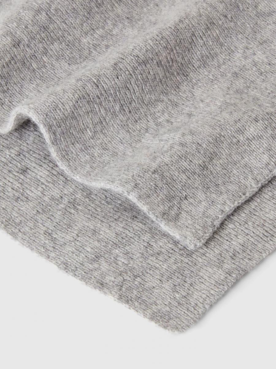 Benetton dečiji šal 