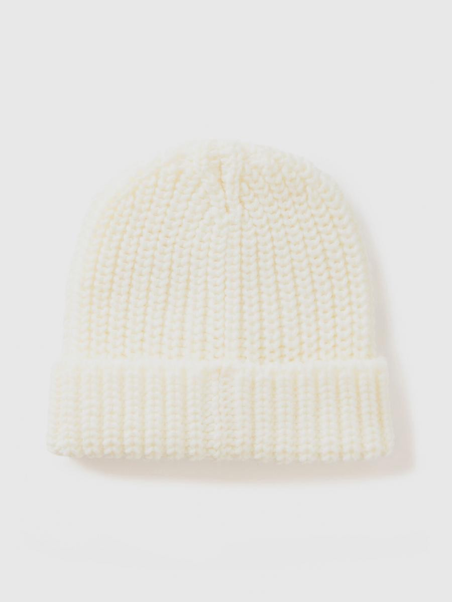 Benetton dečija kapa 