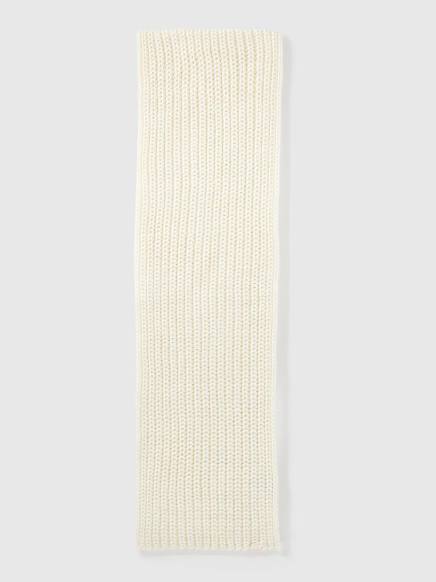 Benetton dečiji pleteni šal 