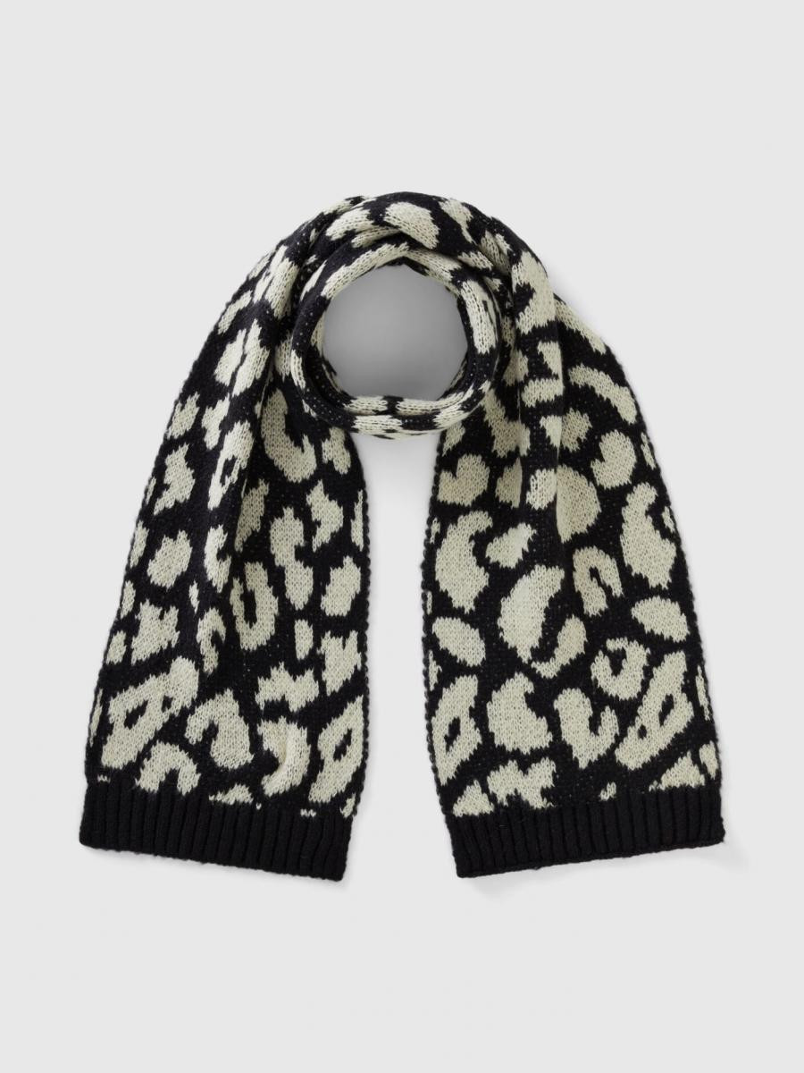 Benetton dečiji šal 