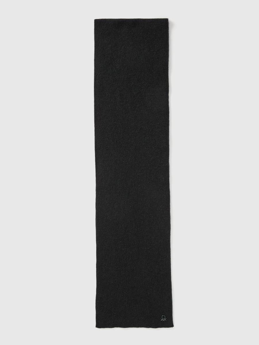 Benetton dečiji pleteni šal 