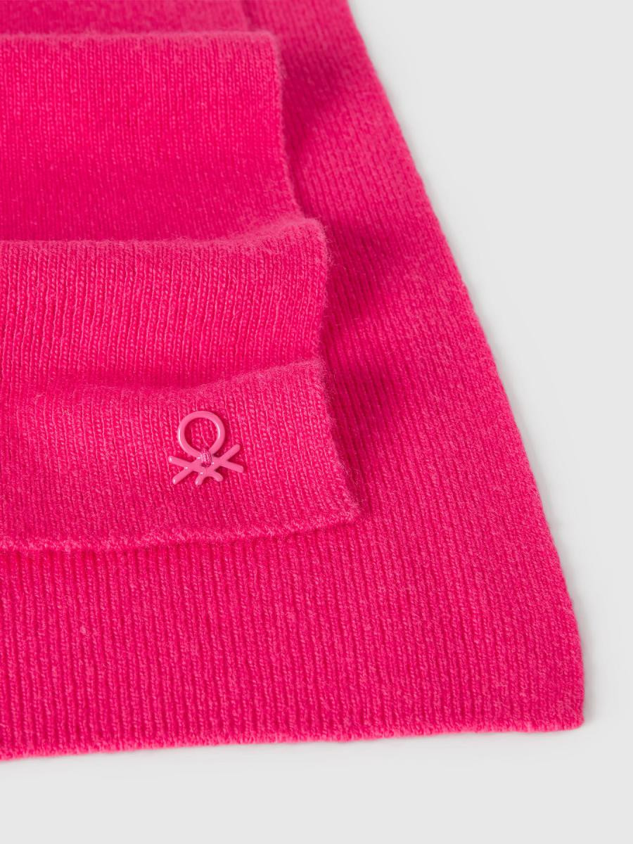 Benetton dečiji pleteni šal 