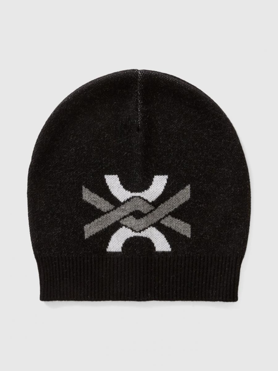 Benetton dečija kapa 