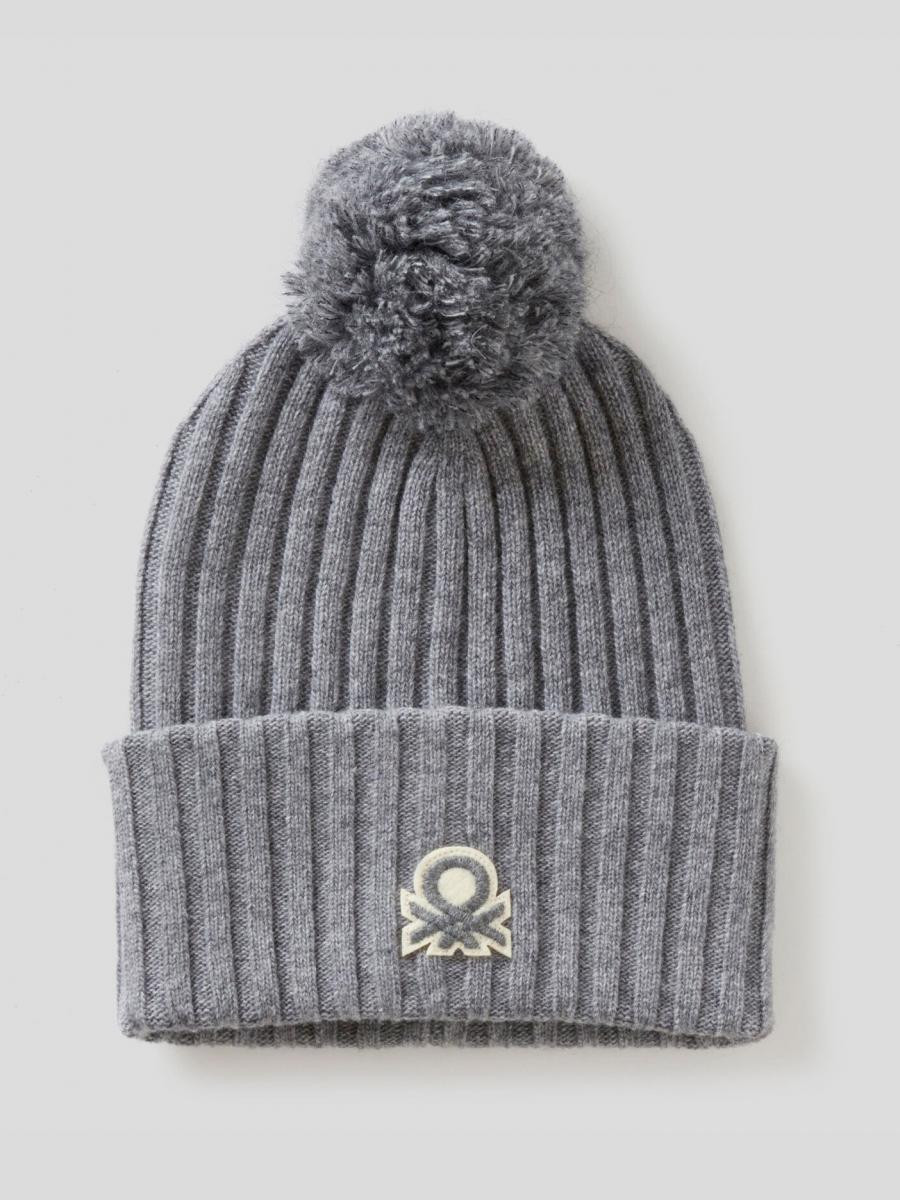 Benetton ženska kapa 