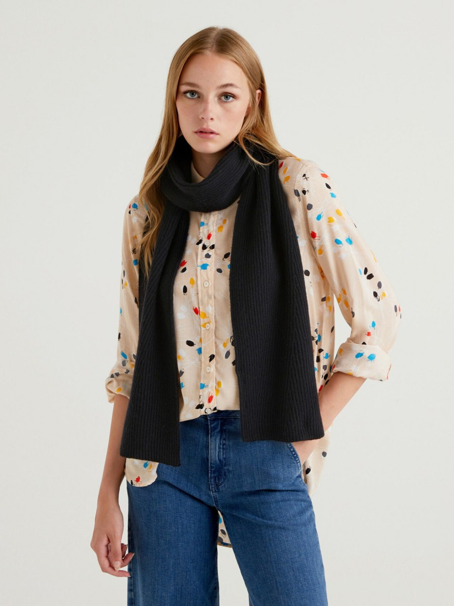 Benetton ženski šal 