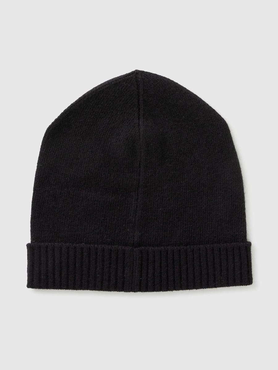 Benetton ženska pletena kapa 