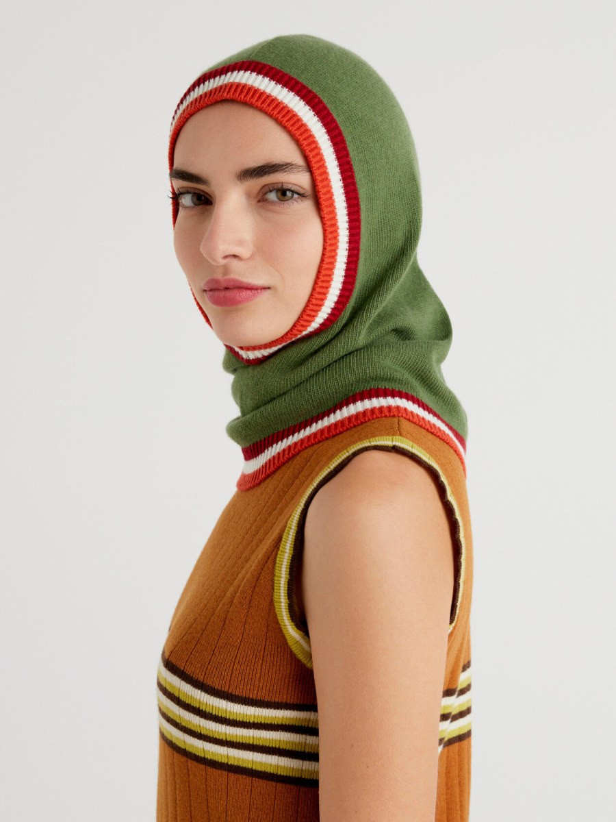 Benetton ženska kapa 