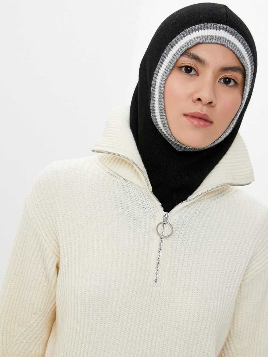 Benetton ženska kapa 