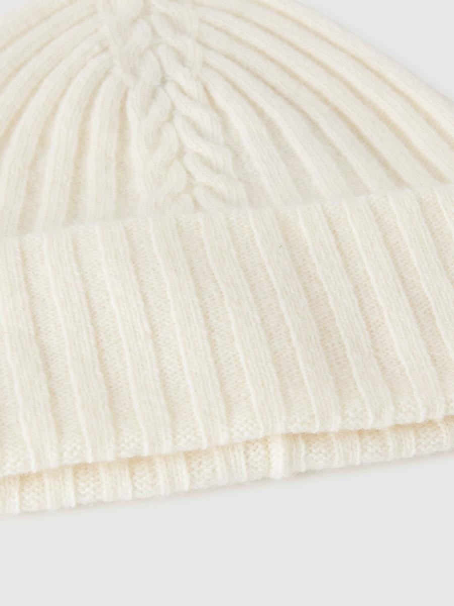 Benetton ženska kapa 