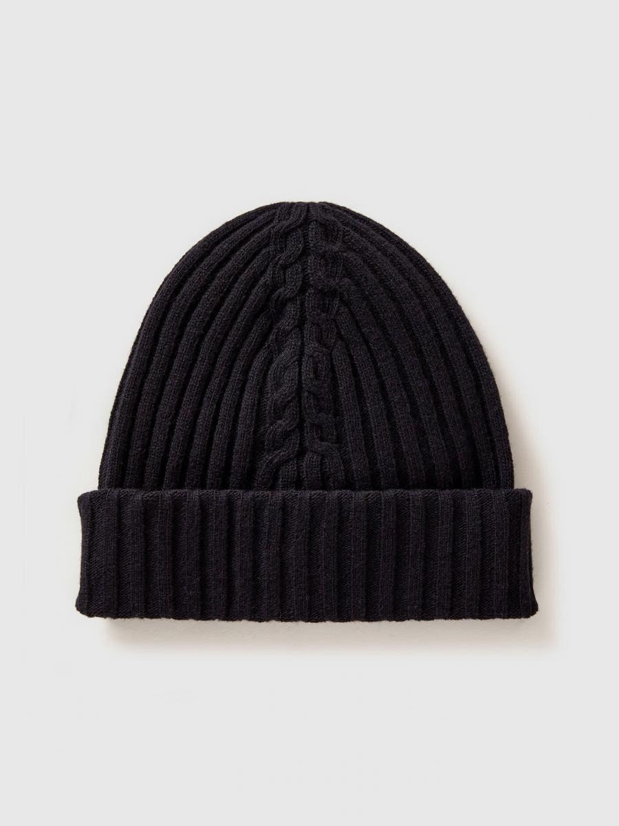 Benetton ženska kapa 