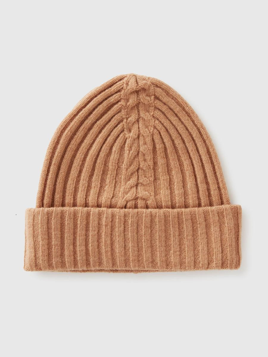 Benetton ženska kapa 