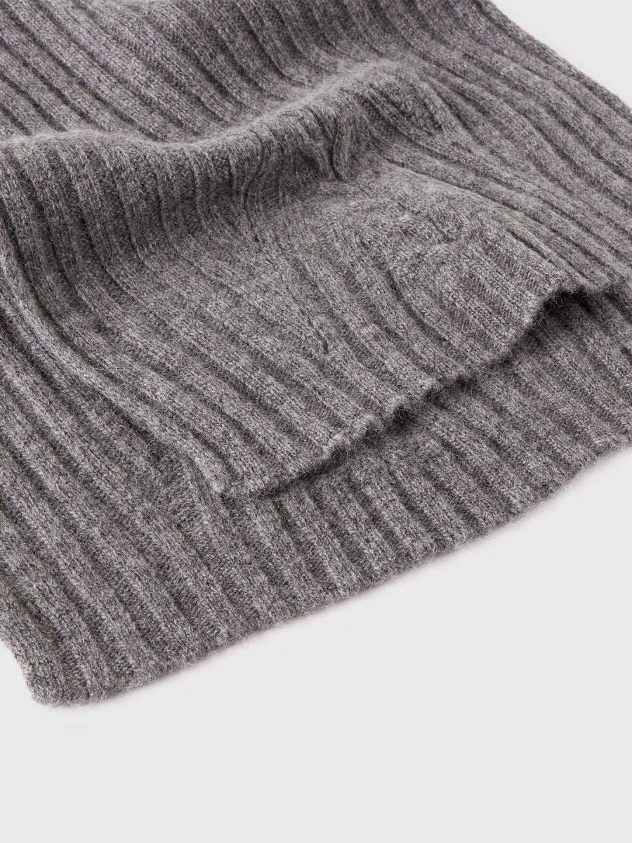 Benetton ženski šal 