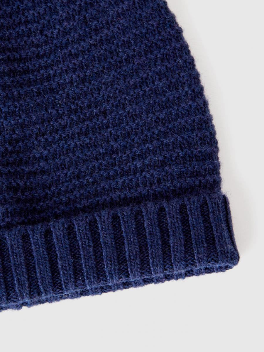 Benetton dečija kapa 