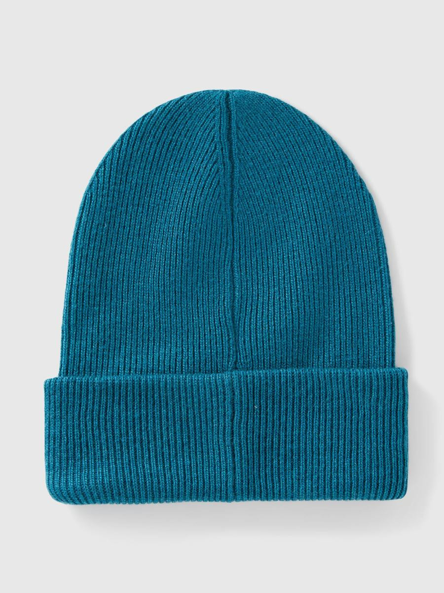 Benetton dečija pletena kapa 