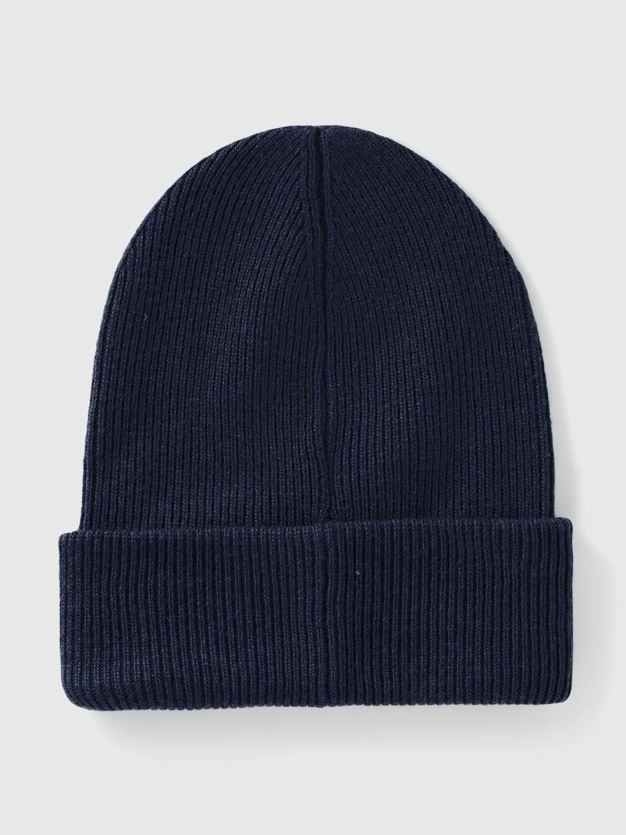 Benetton dečija pletena kapa 