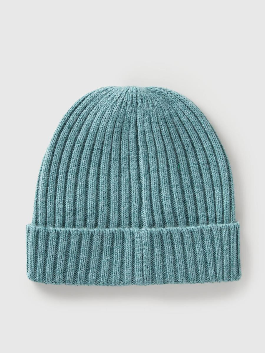 Benetton dečija pletena kapa 