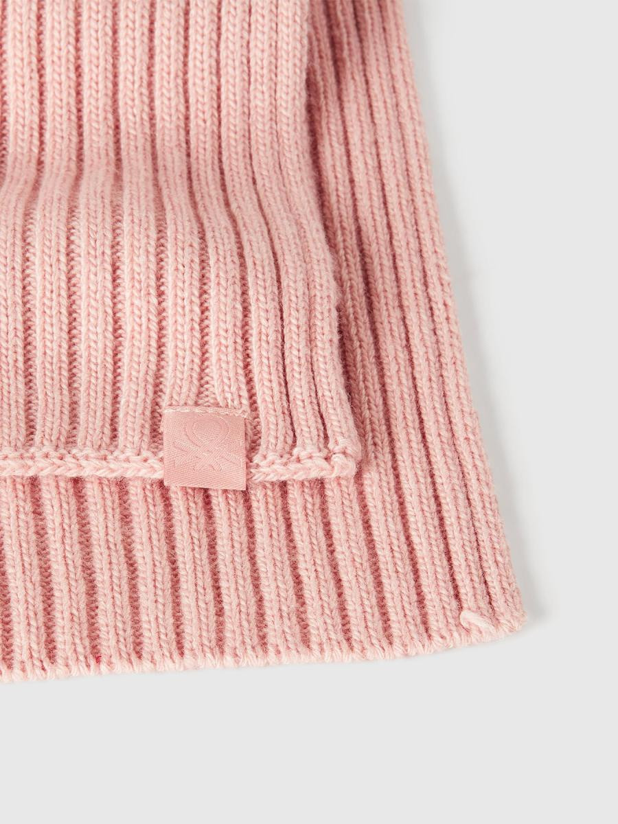 Benetton dečiji pleteni šal 