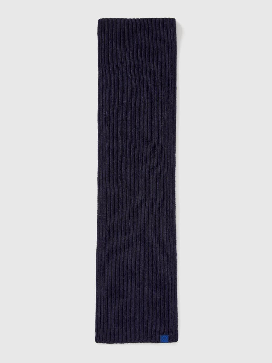 Benetton dečiji pleteni šal 