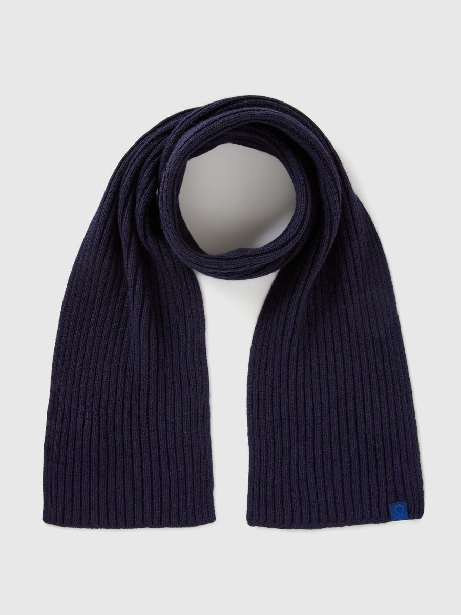 Benetton dečiji pleteni šal 