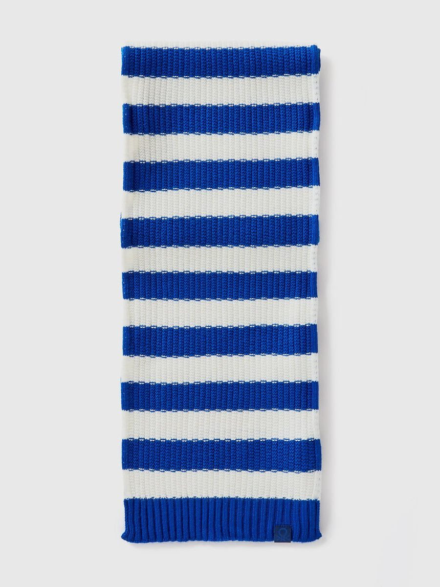 Benetton dečiji šal 