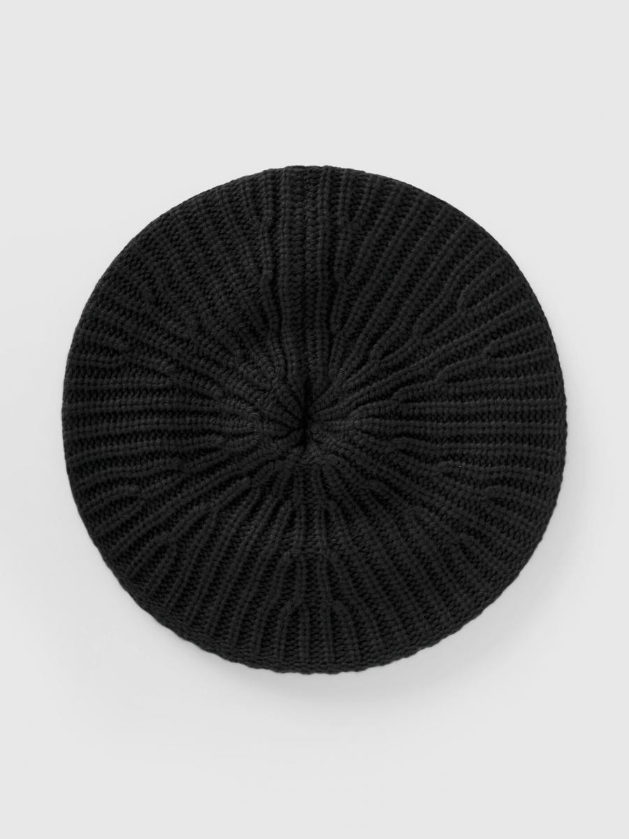 Benetton ženska kapa 