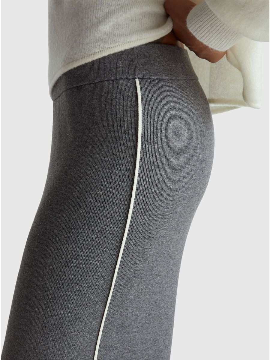 Benetton ženske pantalone 