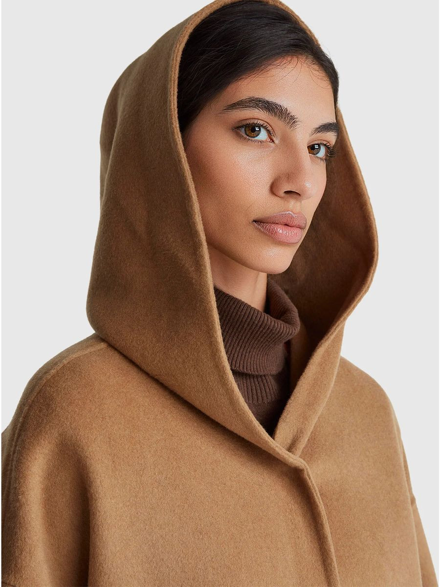 Benetton ženski kratak kaput 