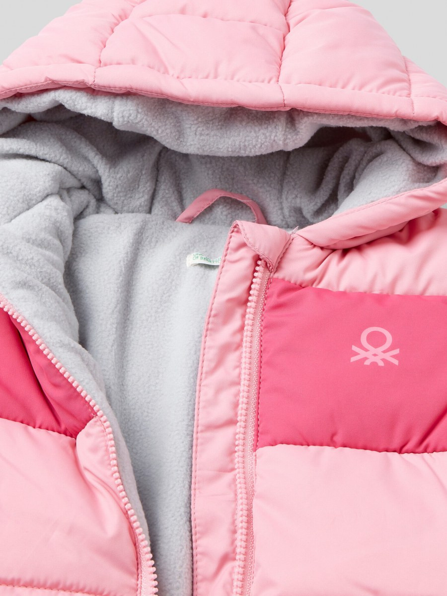Benetton jakna za bebe 