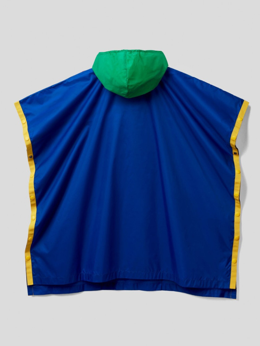 Benetton dečija kišna kabanica 