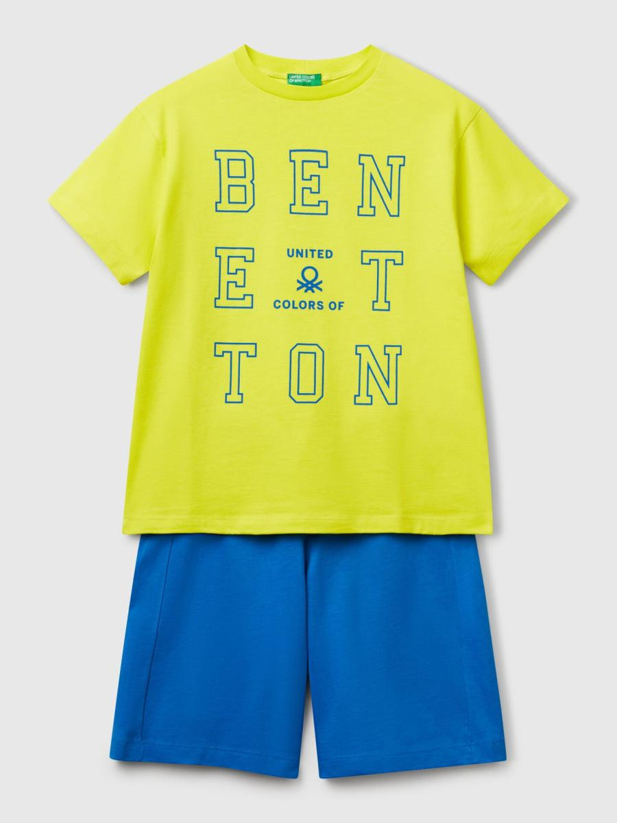 Benetton dečiji komplet šorts i majica 