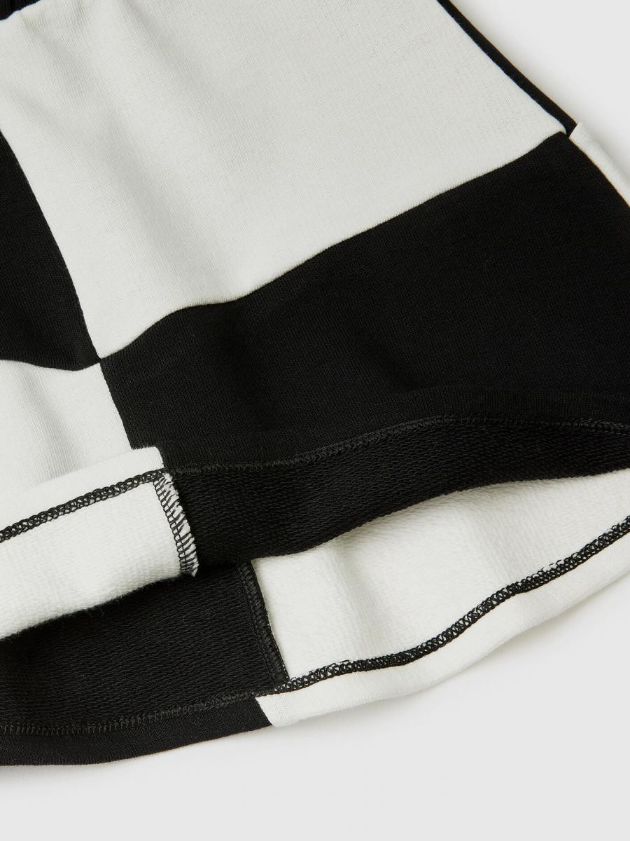 Benetton dečija suknja 